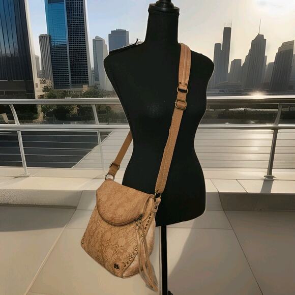 The Sak Handbags - The Sak Crossbody Bag Silverlake Leather Tooled Embossed Brown 11x10x3.5